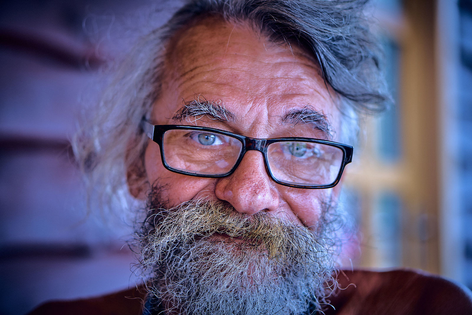 Festiwal Wibracje 3.0. Festiwal Wibracje rokrocznie przyciąga entuzjastów harmonijnego rozwoju, poszukiwaczy wiedzy i pasjonatów życia, spotykających się, by wzajemnie się inspirować i rozwijać swoje potencjały. Kilkutysięczna społeczność charakteryzująca się szczególnym poziomem świadomości rokrocznie wspólnie celebruje radosny czas pośród zieleni drzew, nad słoneczną plażą i w cieniu sosnowego lasu.